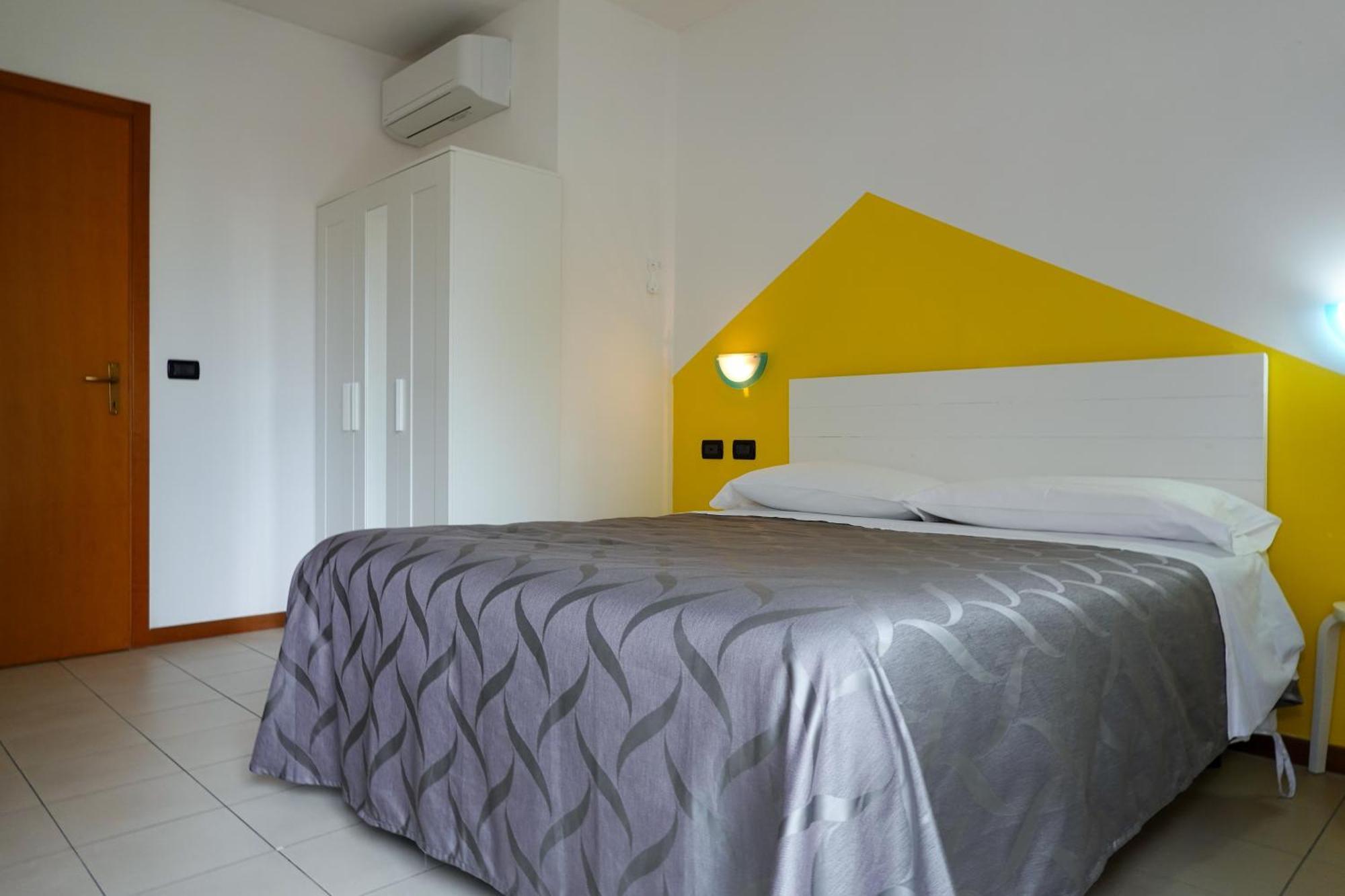 Residence Villa Azzurra Rimini Exterior photo