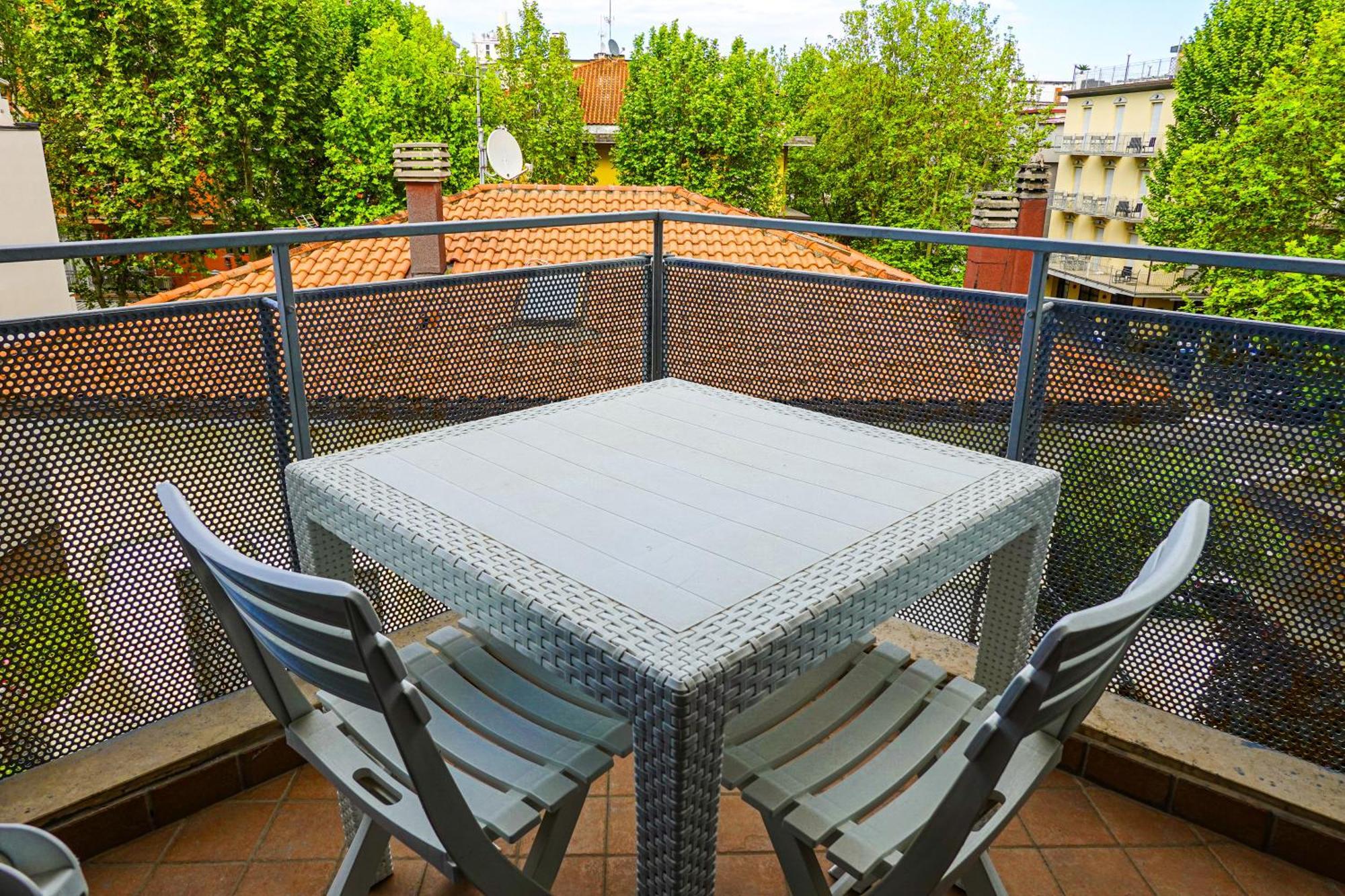 Residence Villa Azzurra Rimini Exterior photo